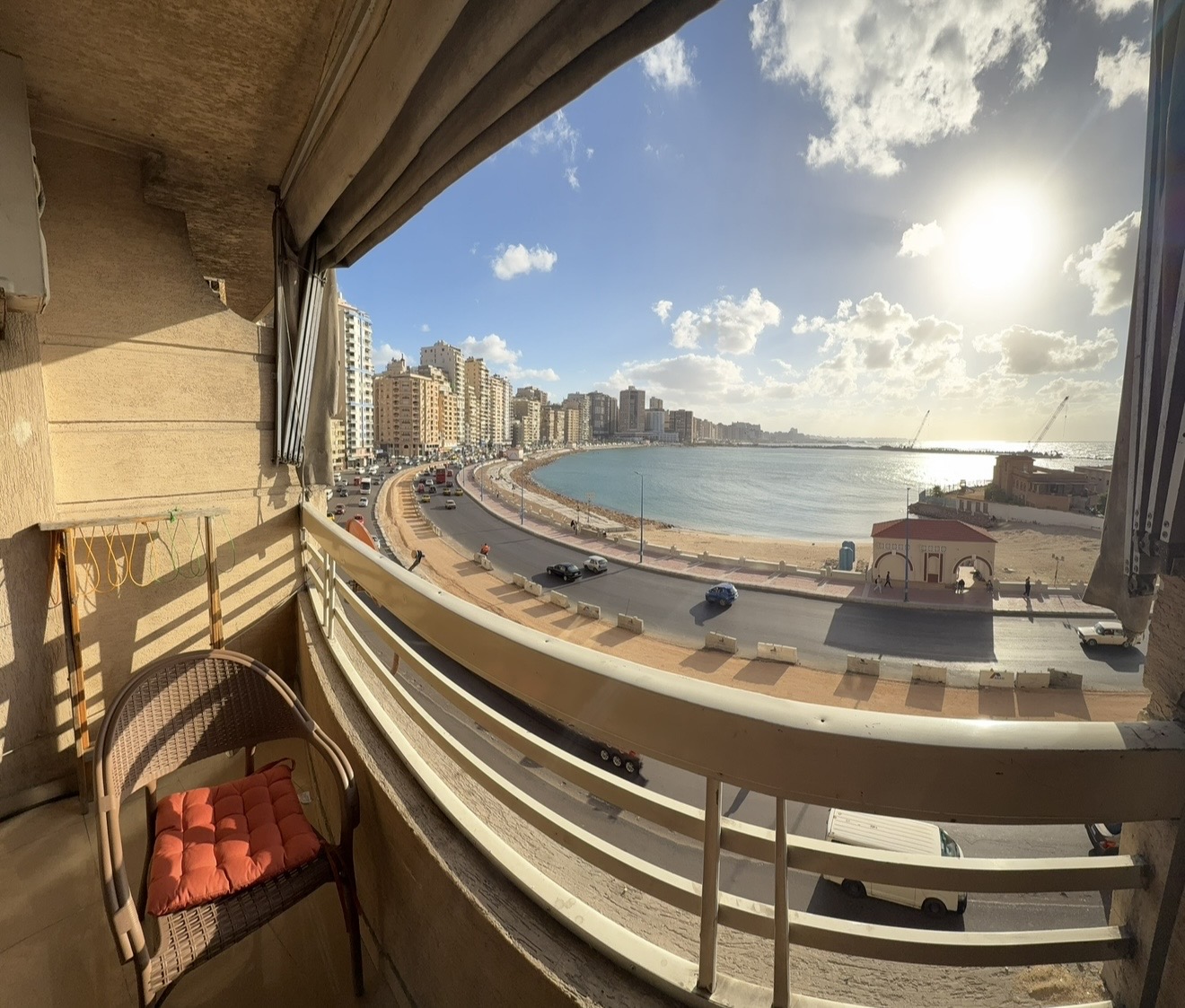 صورة المعرض 5